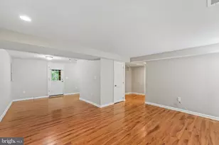 2722 Woodley Pl, Falls Church, VA 22046 - Photo 29