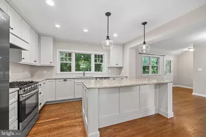 2722 Woodley Place, Falls Church, VA 22046 - Photo 13
