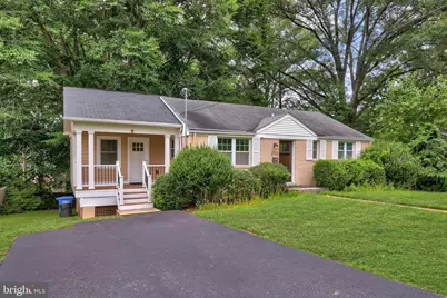 2722 Woodley Place, Falls Church, VA 22046 - Photo 3