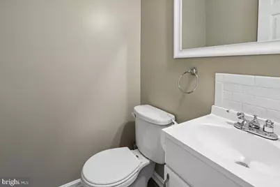2984 Braxton Wood Court, Fairfax, VA 22031 - Photo 11