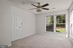 1509 North Point Dr, Reston, VA 20194 - Photo 9