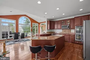 7660 Henry Knox Dr, Lorton, VA 22079 - Photo 15