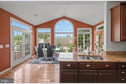 7660 Henry Knox Drive, Lorton, VA 22079 - Photo 19