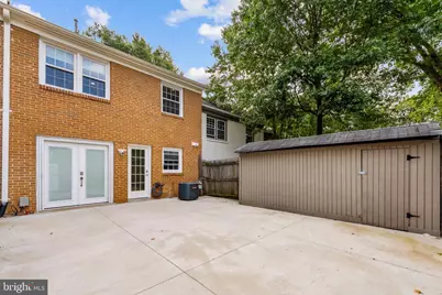 6008 Waterbury Court, Springfield, VA 22152 - Photo 15