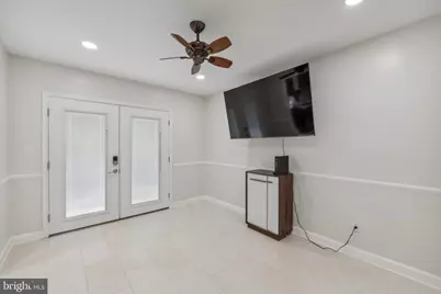 6008 Waterbury Court, Springfield, VA 22152 - Photo 3