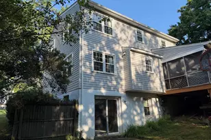 4323 Still Meadow Rd, Fairfax, VA 22032 - Photo 9