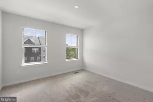 2604 Loganberry Dr, Herndon, VA 20171 - Photo 23