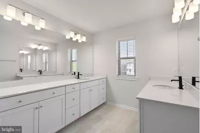 2604 Loganberry Drive, Herndon, VA 20171 - Photo 19