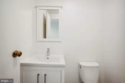 11571 Shadbush Court, Reston, VA 20191 - Photo 5
