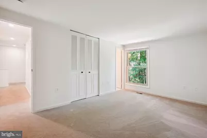 11571 Shadbush Court, Reston, VA 20191 - Photo 9