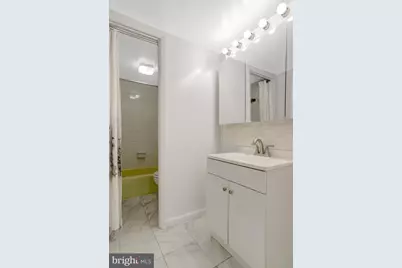 6137 Leesburg Pike #506, Falls Church, VA 22041 - Photo 17