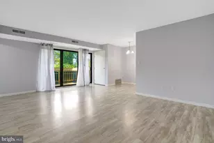 6137 Leesburg Pike, Falls Church, VA 22041 - Photo 5