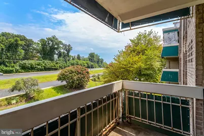 6137 Leesburg Pike #506, Falls Church, VA 22041 - Photo 23