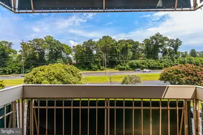 6137 Leesburg Pike #506, Falls Church, VA 22041 - Photo 27