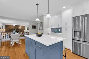 9900 Shady Cove Dr, Fairfax Station, VA 22039 - Photo 15