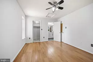 3377 Lakeside View Dr, Falls Church, VA 22041 - Photo 27