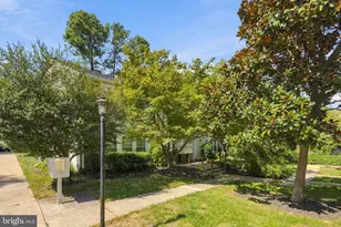 3377 Lakeside View Dr, Falls Church, VA 22041 - Photo 33