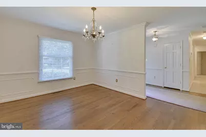 2025 Post Road, Vienna, VA 22181 - Photo 7