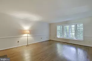 2025 Post Rd, Vienna, VA 22181 - Photo 9