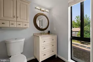 11561 Rolling Green Ct, Reston, VA 20191 - Photo 29