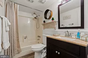 11561 Rolling Green Ct, Reston, VA 20191 - Photo 33