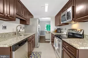 7936 Spring Forest Ct, Springfield, VA 22152 - Photo 11