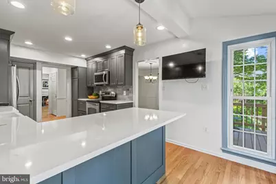 6154 Wellington Commons Drive, Alexandria, VA 22310 - Photo 9