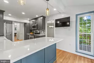 6154 Wellington Commons Dr, Alexandria, VA 22310 - Photo 9