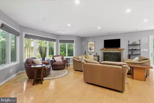 5803 Hall St, Burke, VA 22015 - Photo 11