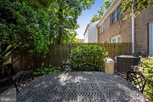 7384 Hallcrest Dr, McLean, VA 22102 - Photo 43