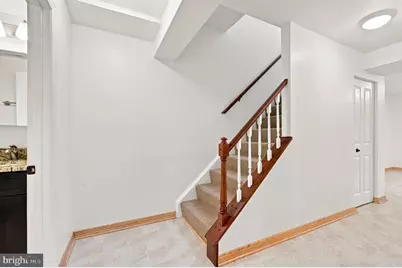 7384 Hallcrest Drive, McLean, VA 22102 - Photo 31