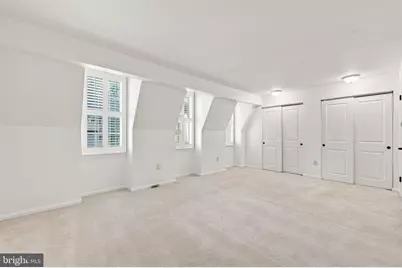 7384 Hallcrest Drive, McLean, VA 22102 - Photo 21
