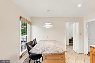 7384 Hallcrest Dr, McLean, VA 22102 - Photo 17