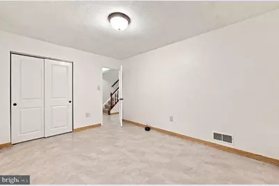 7384 Hallcrest Drive, McLean, VA 22102 - Photo 35