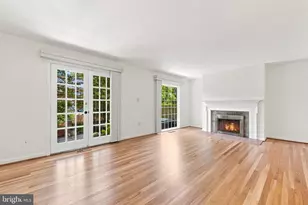 7384 Hallcrest Dr, McLean, VA 22102 - Photo 5
