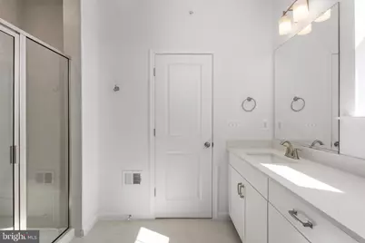 13708 Aviation Place, Herndon, VA 20171 - Photo 15