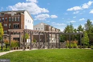 13708 Aviation Pl, Herndon, VA 20171 - Photo 21