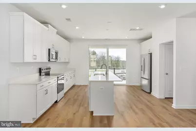 13708 Aviation Place, Herndon, VA 20171 - Photo 37