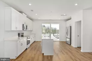 13708 Aviation Pl, Herndon, VA 20171 - Photo 37