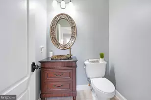 9722 Arnon Chapel Rd, Great Falls, VA 22066 - Photo 83