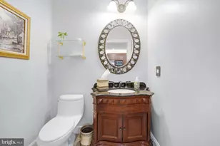 9722 Arnon Chapel Rd, Great Falls, VA 22066 - Photo 113