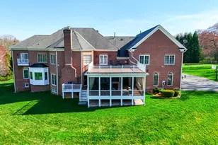 9722 Arnon Chapel Rd, Great Falls, VA 22066 - Photo 141