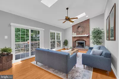 8101 Jeffrey Court, Fairfax Station, VA 22039 - Photo 5