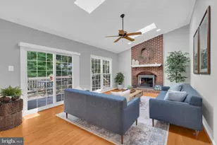 8101 Jeffrey Ct, Fairfax Station, VA 22039 - Photo 5
