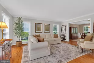 8101 Jeffrey Ct, Fairfax Station, VA 22039 - Photo 9