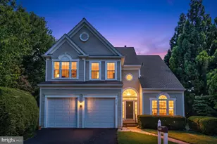 2565 Holly Manor Dr, Falls Church, VA 22043 - Photo 47