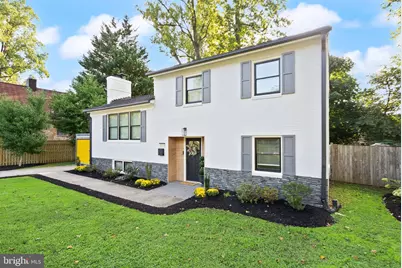 2833 Woodlawn Avenue, Falls Church, VA 22042 - Photo 3