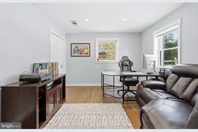 2833 Woodlawn Avenue, Falls Church, VA 22042 - Photo 27
