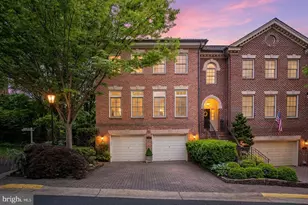 2026 Mayfair McLean Ct, Falls Church, VA 22043 - Photo 13