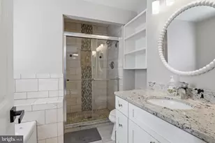 7685 Green Garland Dr, Springfield, VA 22153 - Photo 21